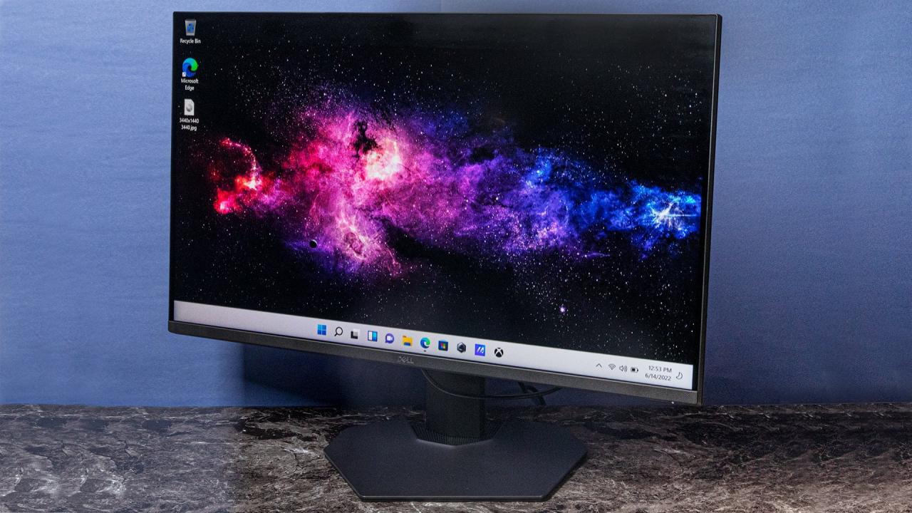 Dell's new 32-inch curved gaming monitor packs a 165Hz HDR display ... Dell's new 32-inch curved gaming monitor packs a 165Hz HDR display ...