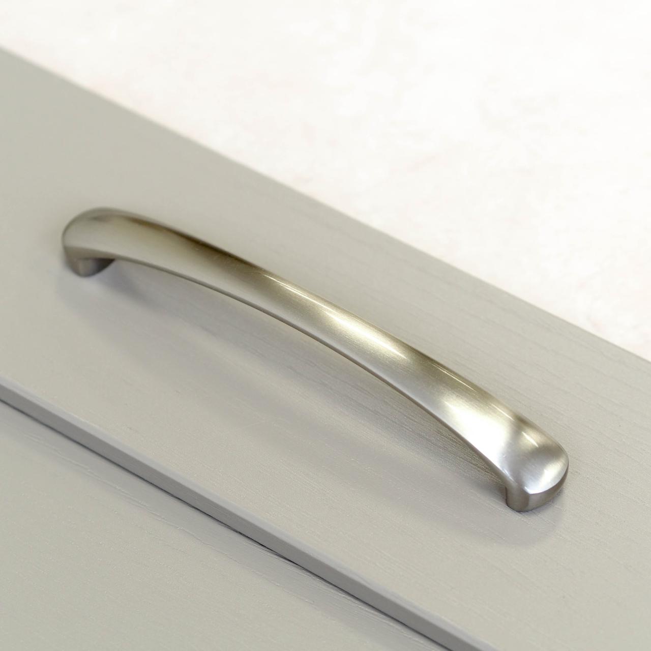 Types of door handles explained [2022 Update]